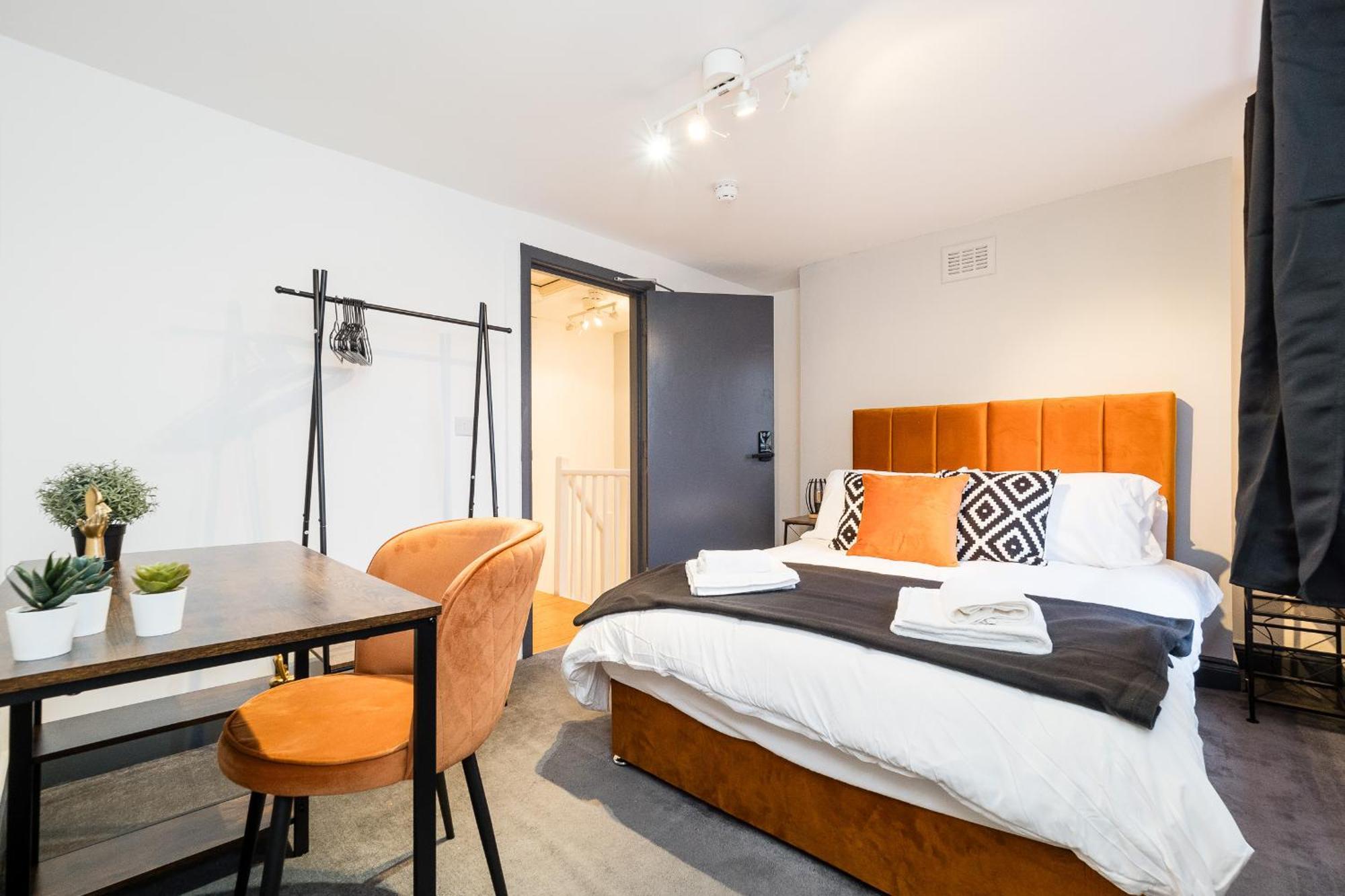 Spacious 6 Ensuite Bedroom House In Central Londres Extérieur photo