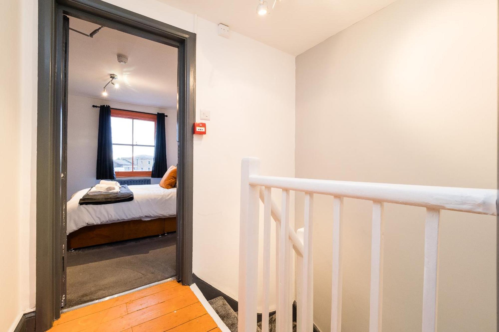 Spacious 6 Ensuite Bedroom House In Central Londres Extérieur photo