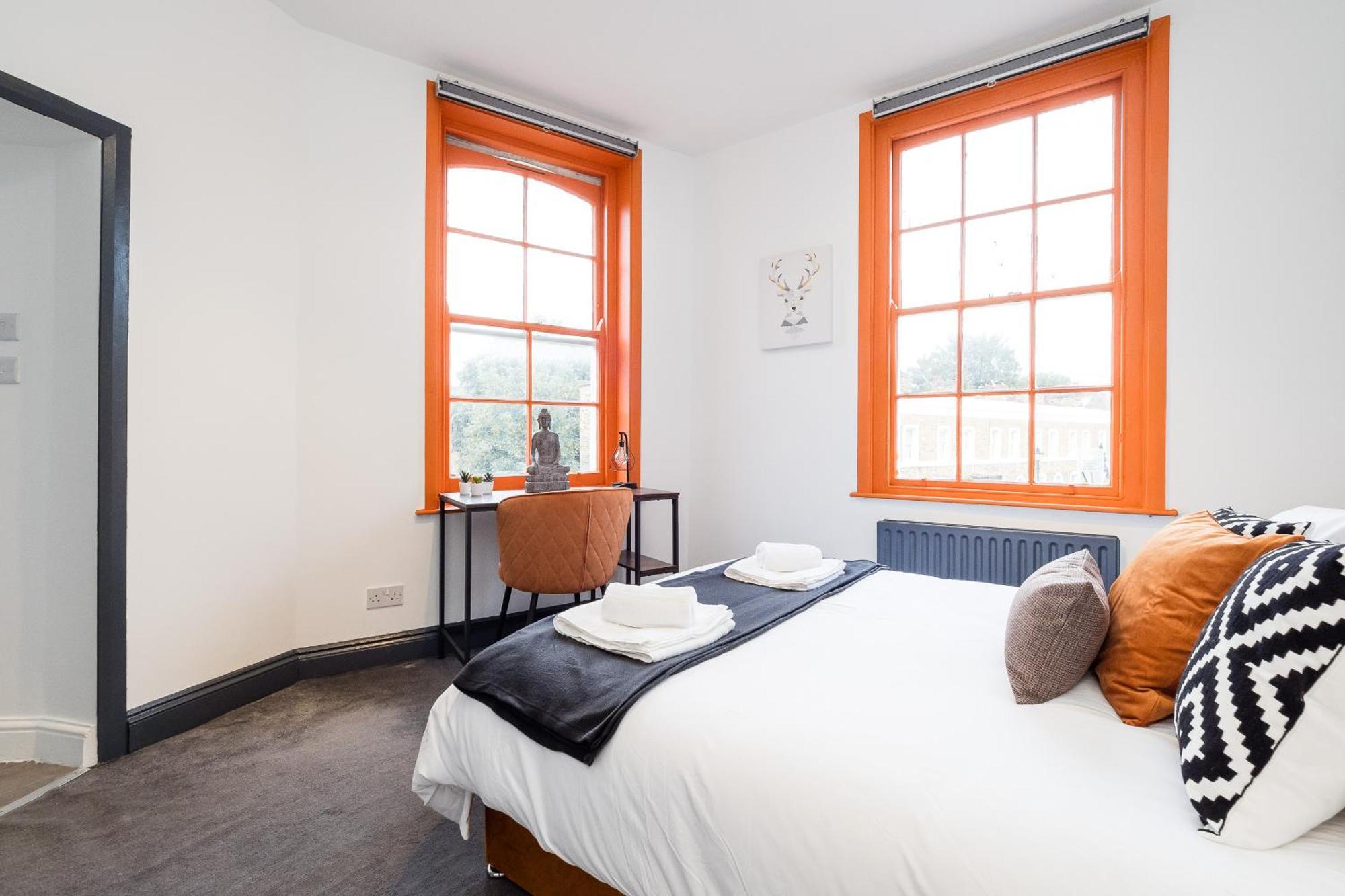Spacious 6 Ensuite Bedroom House In Central Londres Extérieur photo