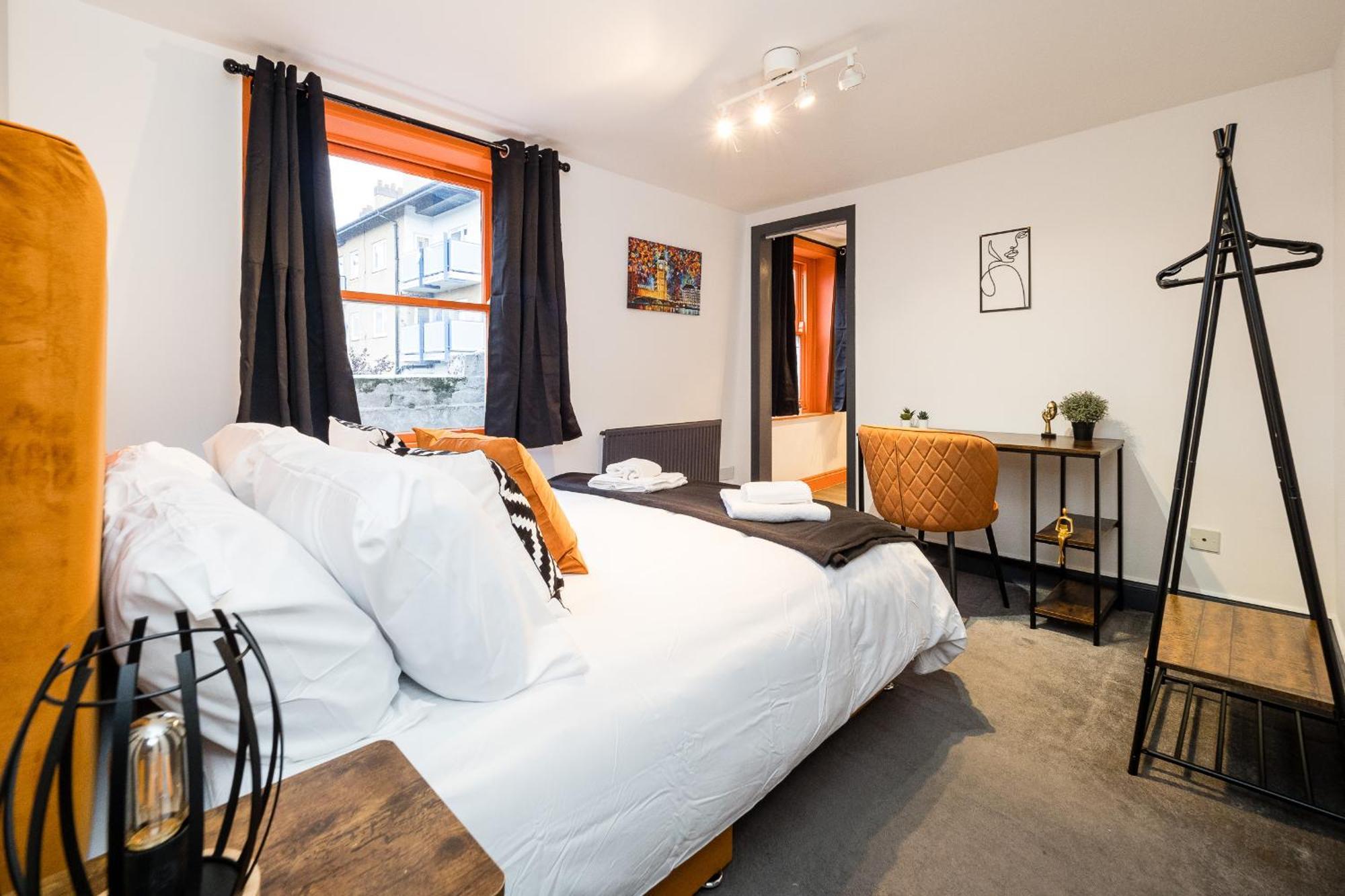 Spacious 6 Ensuite Bedroom House In Central Londres Extérieur photo