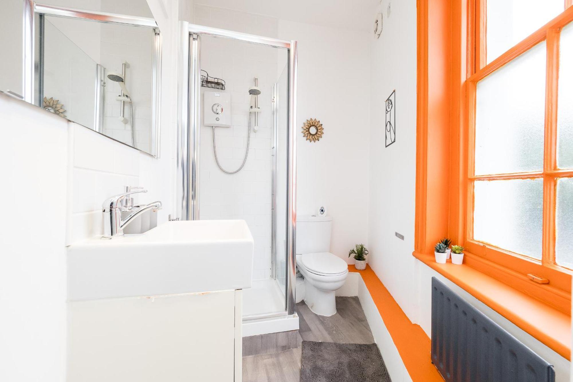 Spacious 6 Ensuite Bedroom House In Central Londres Extérieur photo