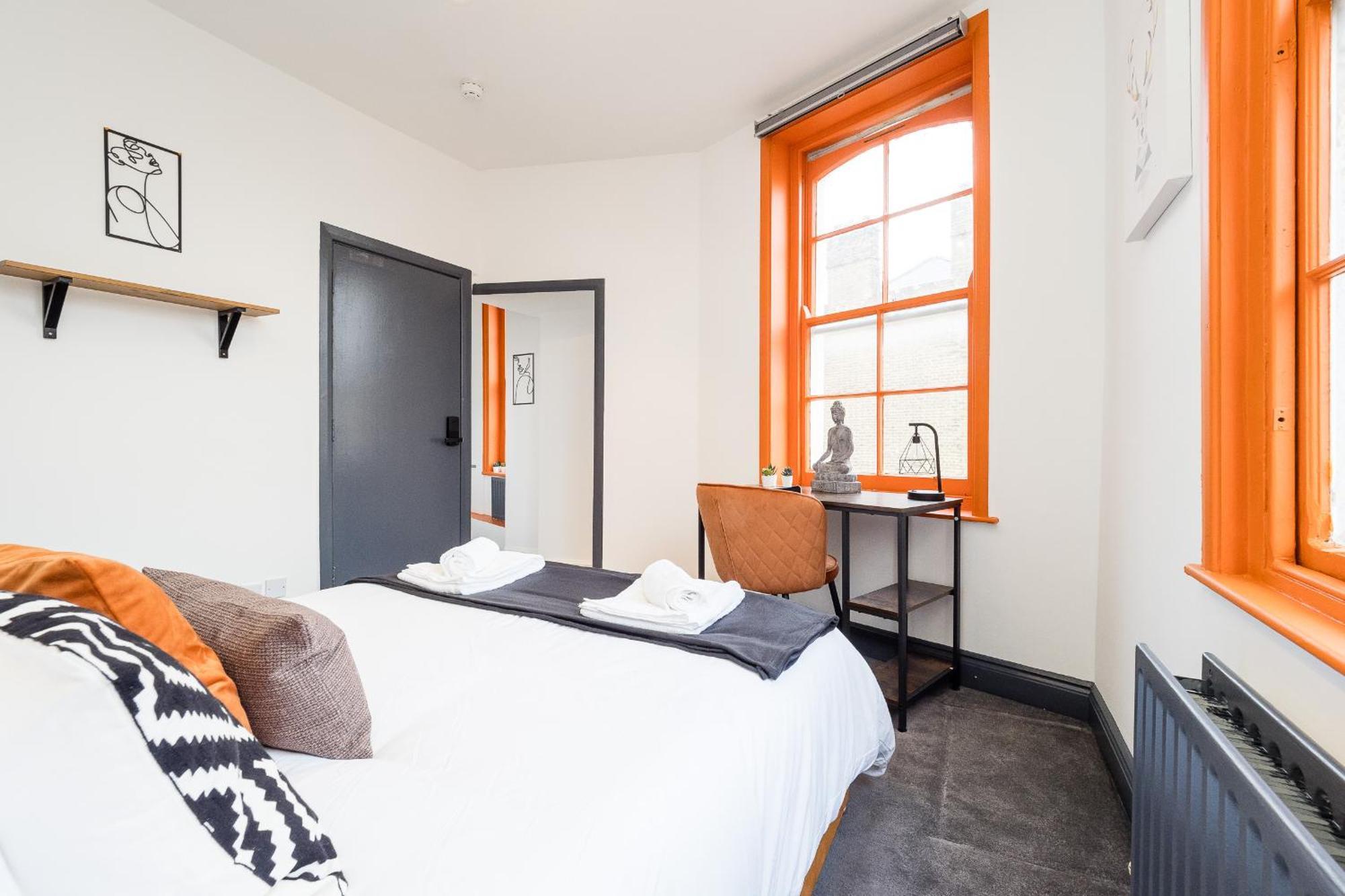 Spacious 6 Ensuite Bedroom House In Central Londres Extérieur photo