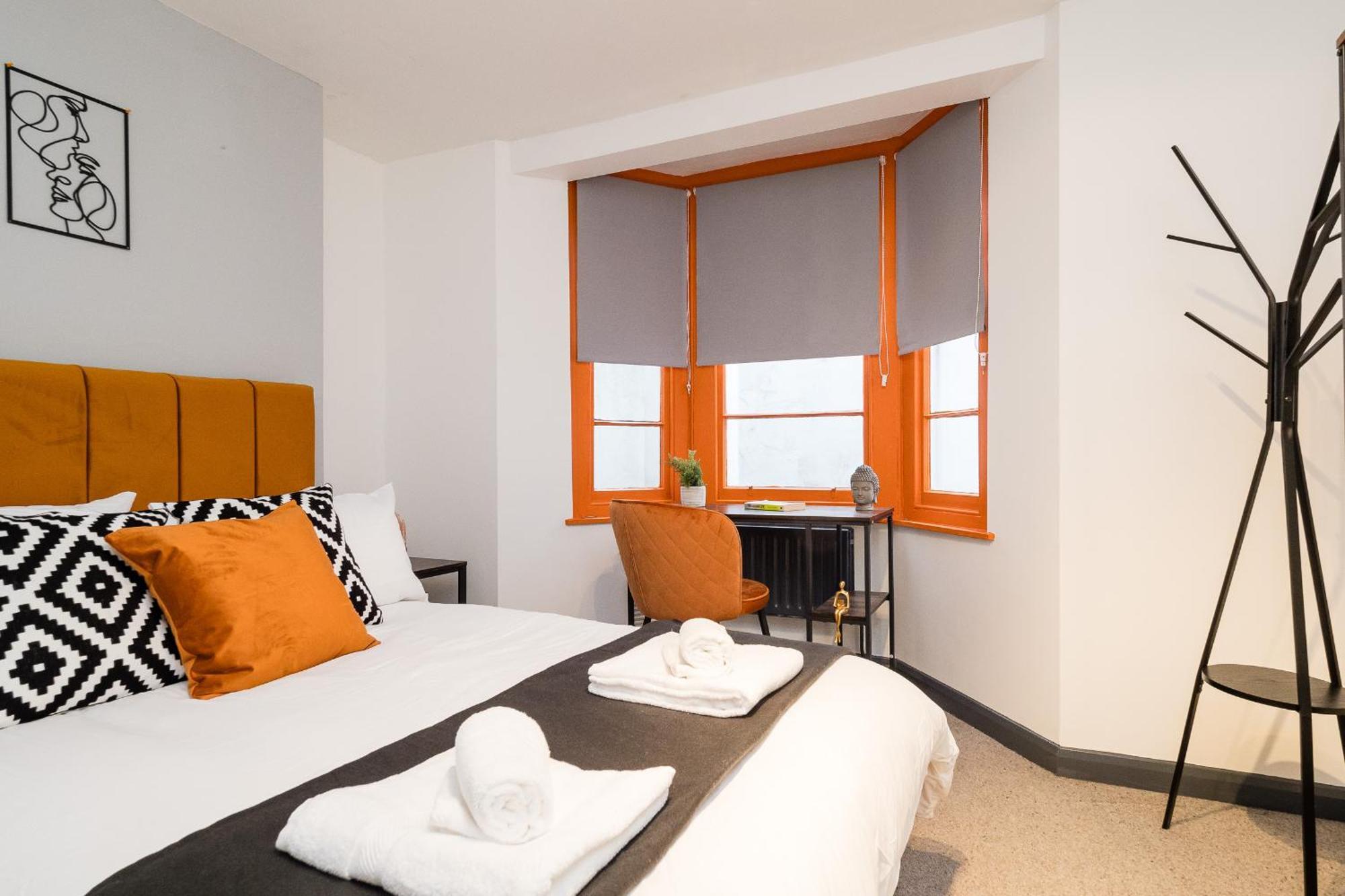 Spacious 6 Ensuite Bedroom House In Central Londres Extérieur photo